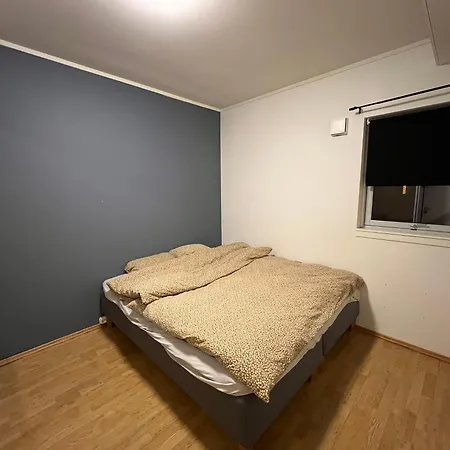 Cozy With Three Bedrooms And Parking * Tromsø